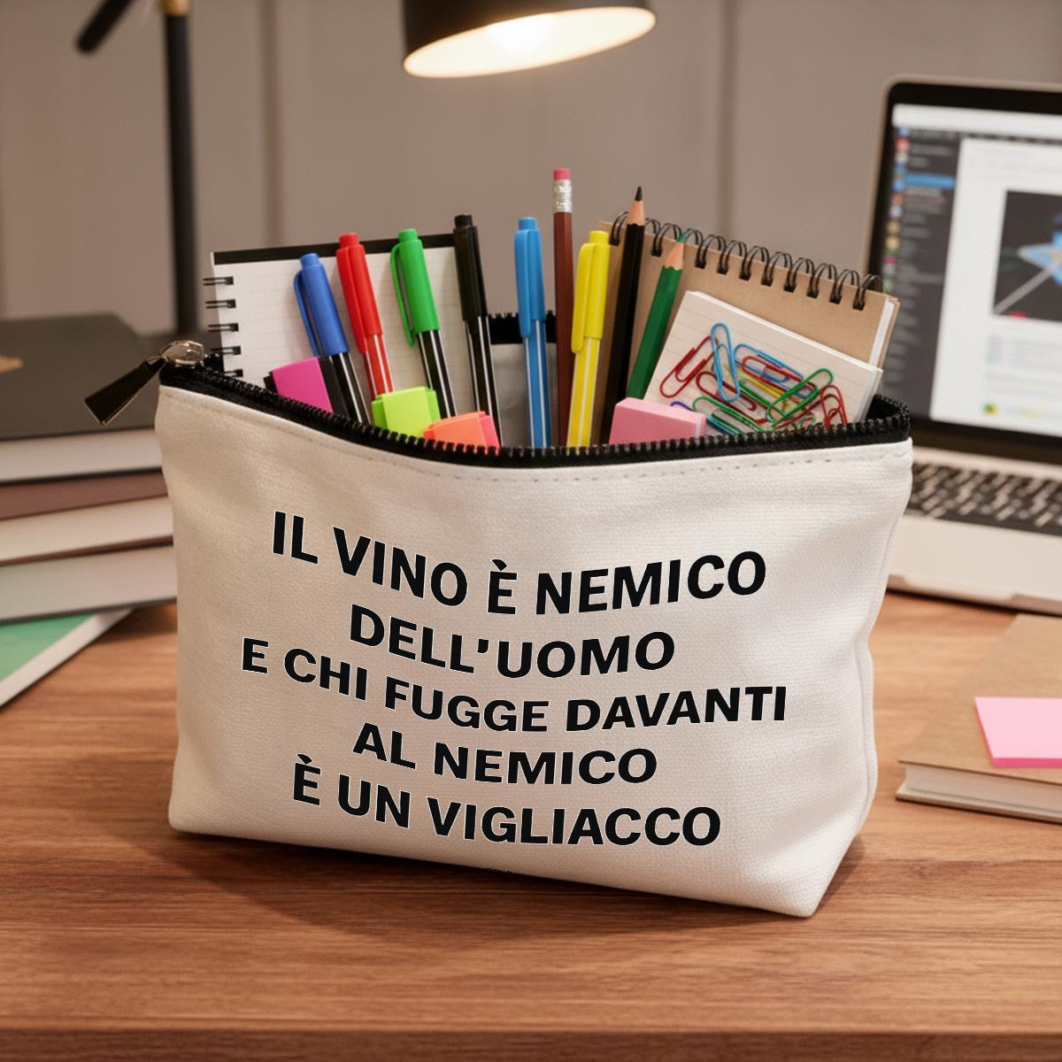 Il vino è nemico dell’uomo e chi fugge davanti al nemico è un vigliacco Travel Organizer bag