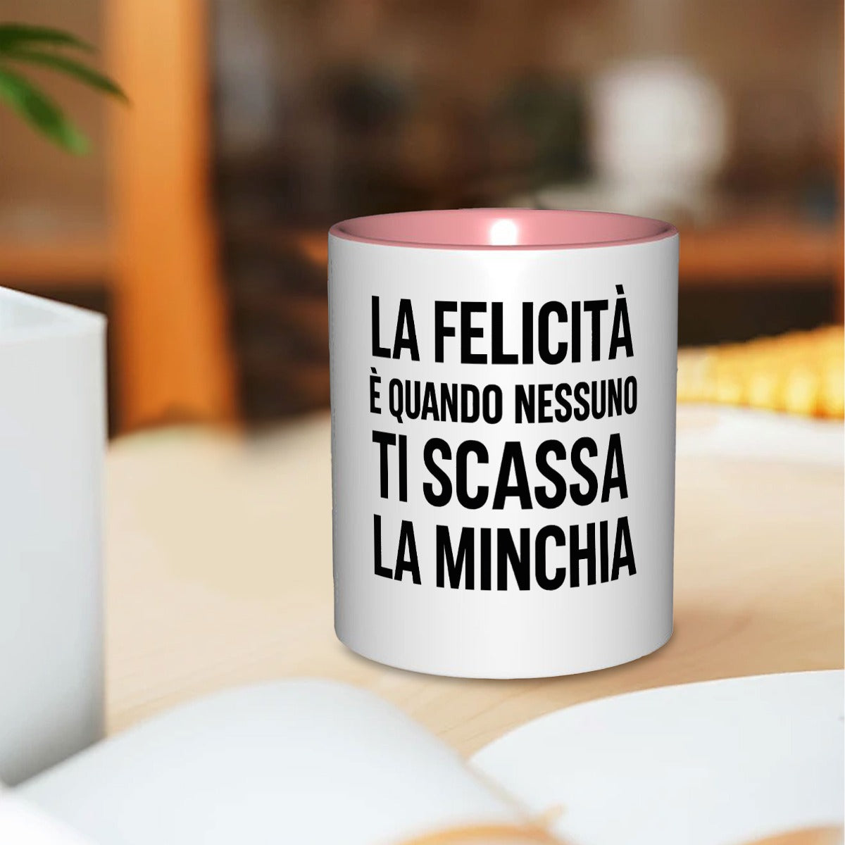 La felicità è quando nessuno ti scassa la minchia 11oz Mug